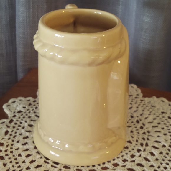 Vtg SHAWNEE Pottery Glazed Beige/Cream Mug/Stein Tribute to Firefighter/Fireman - Picture 4 of 7
